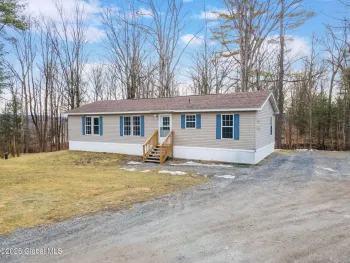 Property at 175 Ragan Road, Esperance, NY 12066