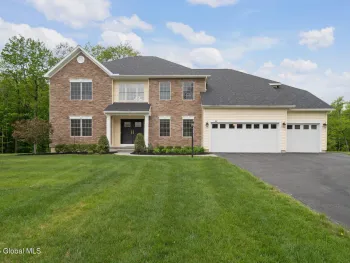 Property at 45 Tamarack Lane, Colonie, NY 12309