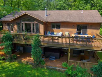 Property at 29 Ambassador Court, Athens, NY 12015