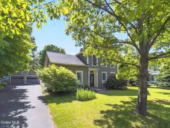 Property at 784 Ny Highway 351, Poestenkill, NY 12140