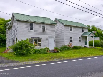 Property at 653-655 River Road, Schodack, NY 12156