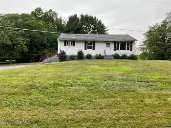 Property at 169 Phillips Road, Pittstown, NY 12185