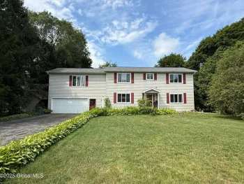 Property at 9 Thomas Avenue, Moreau, NY 12828