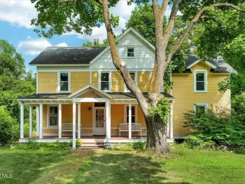 Property at 18 Gaffney Lane, Kinderhook, NY 12106