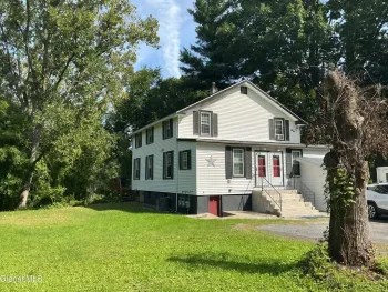 Property at 36 The Concourse, Bethlehem, NY 12203