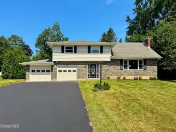 Property at 14 Cloverleaf Drive, Glenville, NY 12019