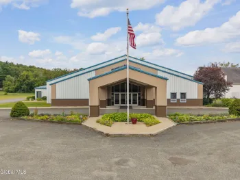 Property at 1688 US-9, Schodack, NY 12033