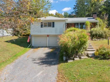 Property at 6 Pleasant View Drive, Claverack, NY 12534
