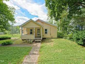 Property at 27 North Road, New Scotland, NY 12041