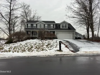 Property at 1 Morocco Lane, Schenectady, NY 12304