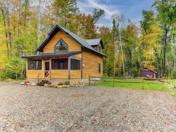 Property at 112 Paradise Lane, Speculator, NY 12164