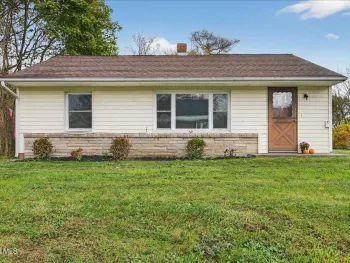 Property at 112 Lord North Drive, Esperance, NY 12066