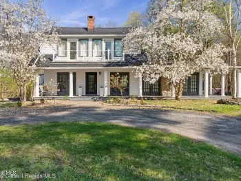 Property at 1659 Route 212, Saugerties, NY 12477