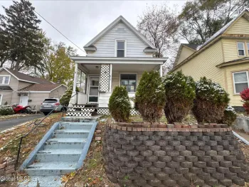 Property at 20 Henry Street, Schenectady, NY 12304