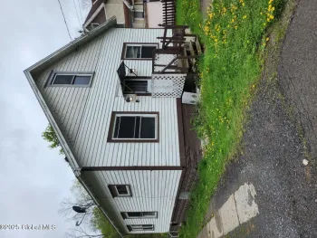 Property at 31 Ft Johnson Avenue, Fort Johnson, NY 12070
