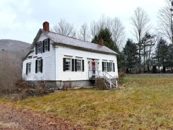 Property at 4 Dayfoot Road, Petersburgh, NY 12138