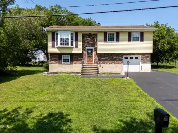 Property at 5 Cottontail Lane, Catskill, NY 12414