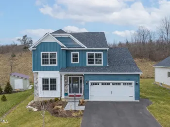 Property at 10 Quail Run, Voorheesville, NY 12186