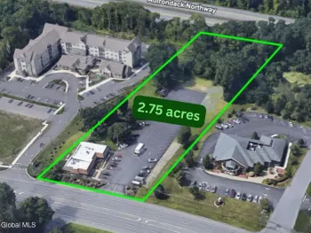 Property at 1742 US-9, Halfmoon, NY 12065