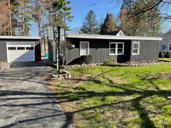 Property at 2940 W Lydius Street, Guilderland, NY 12303