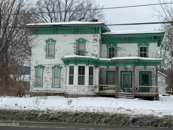 Property at 402 New York 8 Rte, Bridgewater, NY 13313