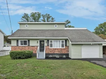 Property at 143 Ray Avenue, Schenectady, NY 12304
