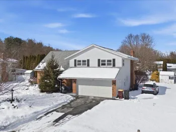 Property at 3 Wollner Lane, Rotterdam, NY 12150