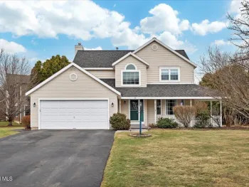 Property at 33 Harwick Drive, Bethlehem, NY 12077