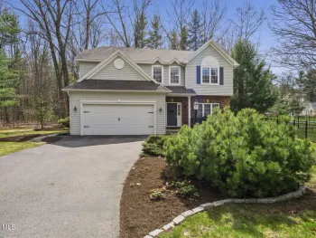 Property at 9 Arrowhead Park, Clifton Park, NY 12148