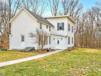 Property at 14 Dale Street, Voorheesville, NY 12186