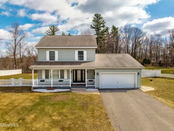Property at 6 Joseph Court, Schaghticoke, NY 12154