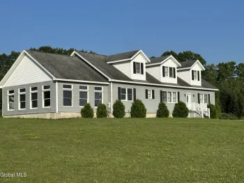 Property at 113 Bluebird Lane, Gloversville, NY 12078