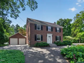 Property at 2368 Rosendale Road, Niskayuna, NY 12309