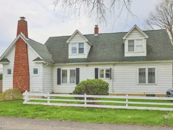 Property at 9 6th Street, Waterford, NY 12188