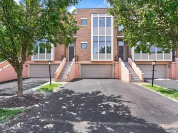 Property at 4 Bryn Mawr Court, Albany, NY 12211