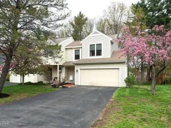 Property at 117 Garnett Lane, Guilderland, NY 12159