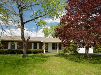 Property at 10 Cortland Drive, Kinderhook, NY 12106