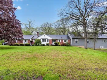 Property at 6 Sage Hill Lane, Menands, NY 12204