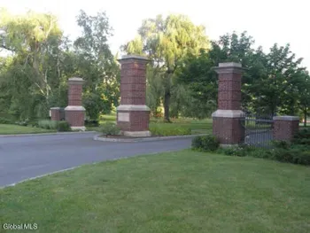 Property at 11 Forest Hills Boulevard, North Greenbush, NY 12144