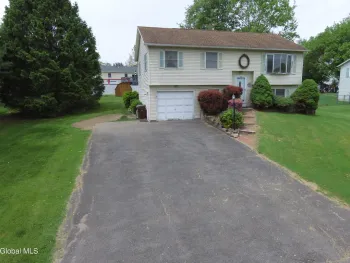 Property at 72 Magnolia Circle, Ravena, NY 12143