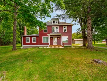 Property at 166 E Schaghticoke Road, Schaghticoke, NY 12154