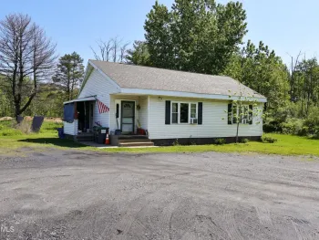 Property at 4 Connolly Road, Ballston, NY 12019