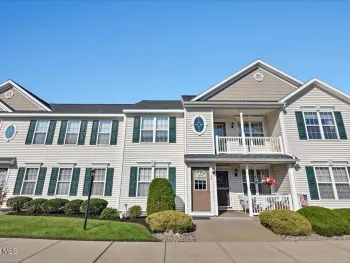 Property at 42 Morning Glory Way, Rotterdam, NY 12306