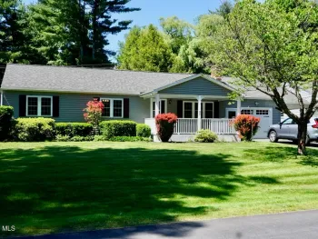 Property at 12 Wheeler Drive, Glenville, NY 12019