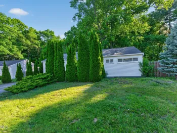 Property at 20 Winslow Drive, Colonie, NY 12309