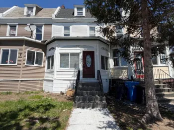 Property at 2 Manning Square, Albany, NY 12206