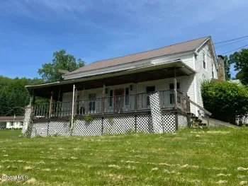 Property at 2527 County Road 18, Hampton, NY 12837