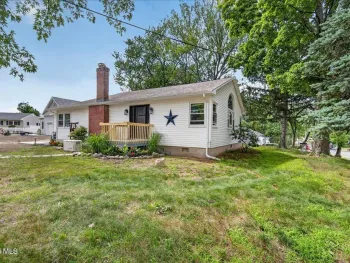 Property at 55 Hunting Road, Colonie, NY 12205