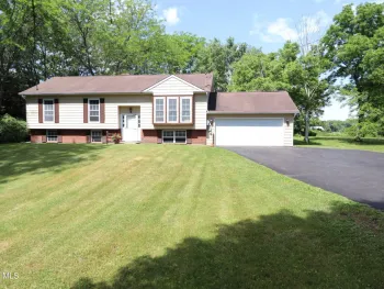 Property at 52 Biechman Road, Coeymans, NY 12143