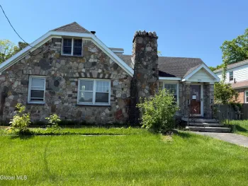 Property at 1346 Hillside Avenue, Niskayuna, NY 12309